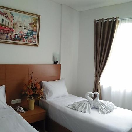 Peta Hostel Bandung Kültér fotó