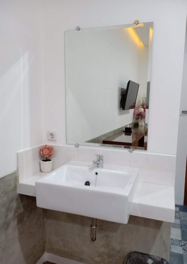 Peta Hostel Bandung Kültér fotó