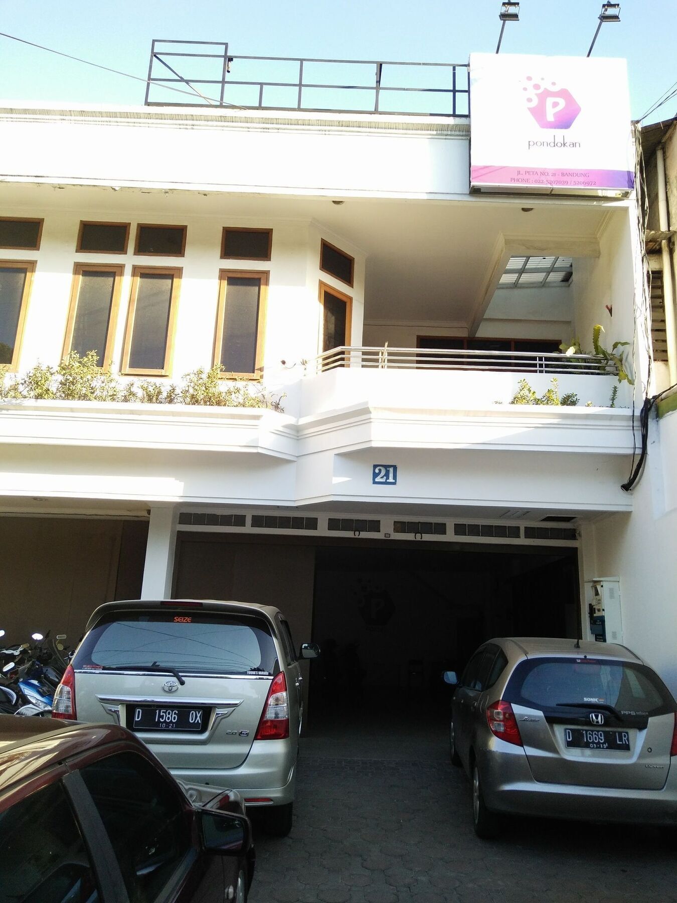 Peta Hostel Bandung Kültér fotó